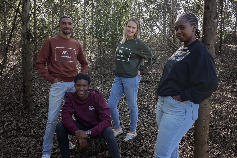 Love uMngeni Tracksuit Top - Image 10